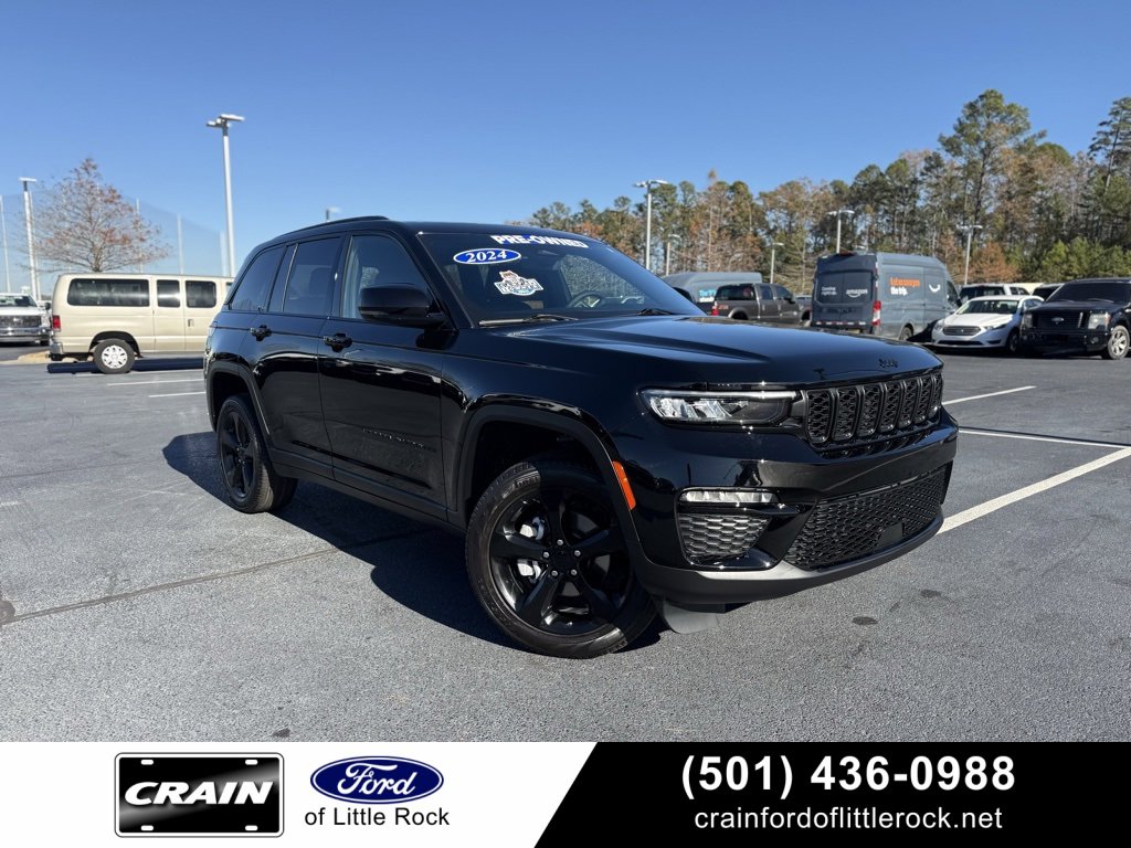 Used 2024 Jeep Grand Cherokee Limited w/ Black Appearance Package image 1