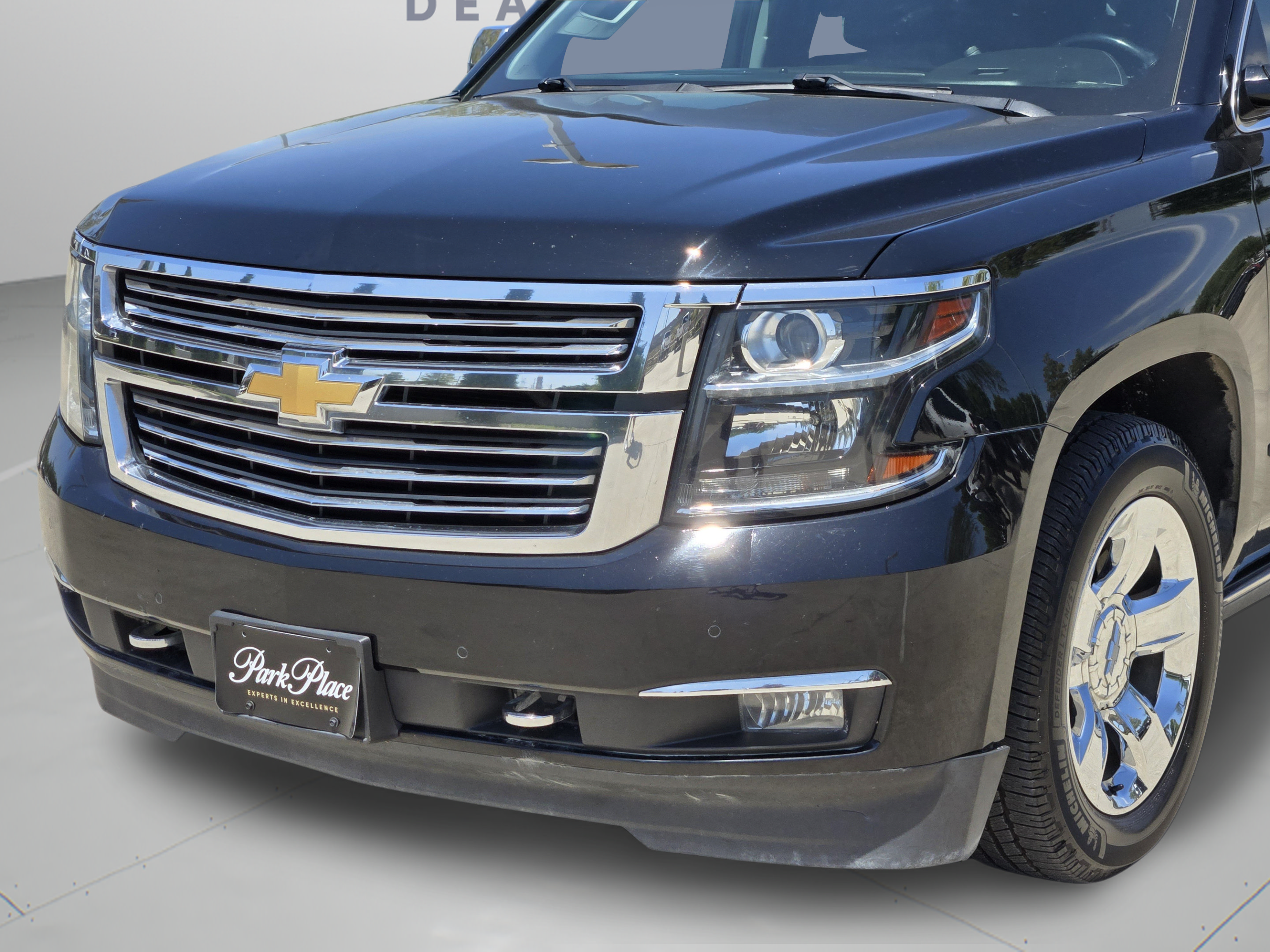 Used 2016 Chevrolet Suburban LTZ AWD/4WD image 34