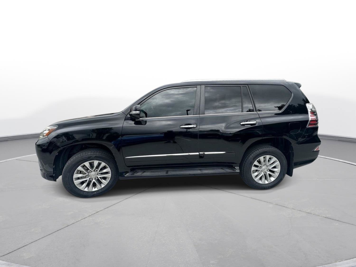 Used 2017 Lexus GX 460 Premium w/ Premium Package AWD/4WD image 9