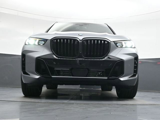 Used 2026 BMW X5 xDrive40i w/ M Sport Package AWD/4WD image 37