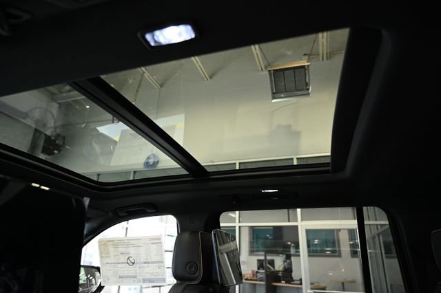 New 2026 GMC Yukon XL Elevation w/ Elevation Premium Package image 22