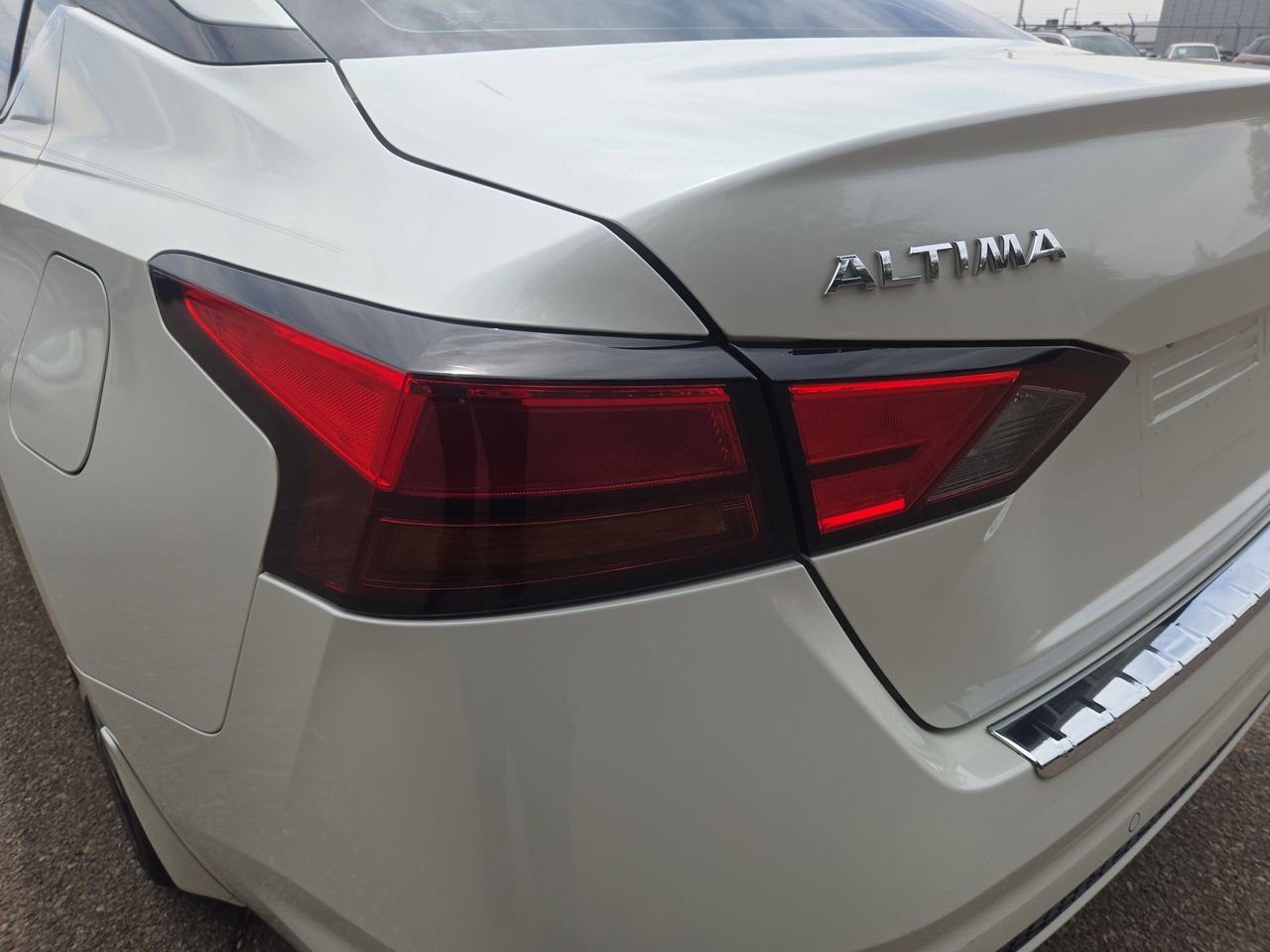 Used 2020 Nissan Altima 2.5 Platinum image 20