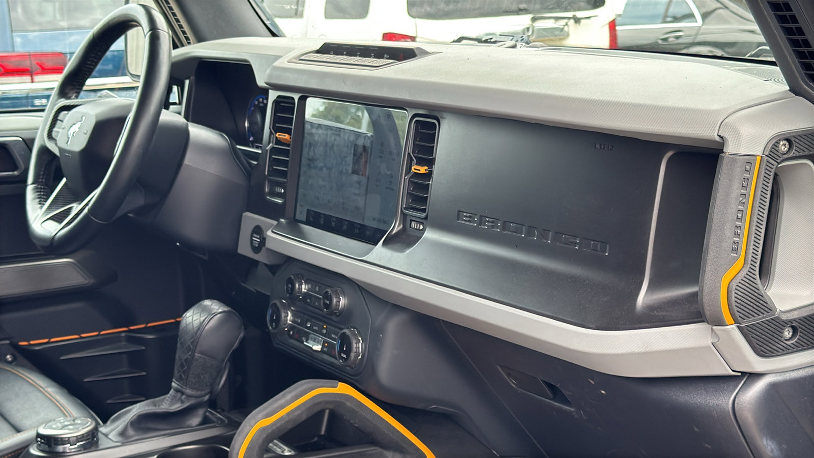 Used 2022 Ford Bronco Badlands image 29