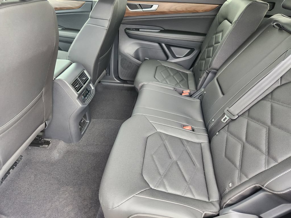 New 2026 Volkswagen Atlas SE AWD/4WD image 17
