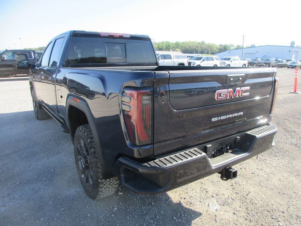 New 2026 GMC Sierra 3500 AT4 w/ AT4 Premium Plus Package AWD/4WD image 7