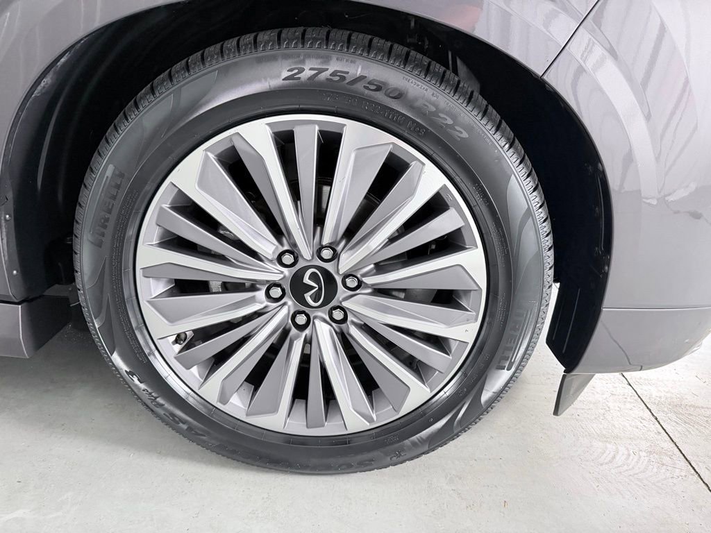 Certified 2025 INFINITI QX80 Luxe image 4