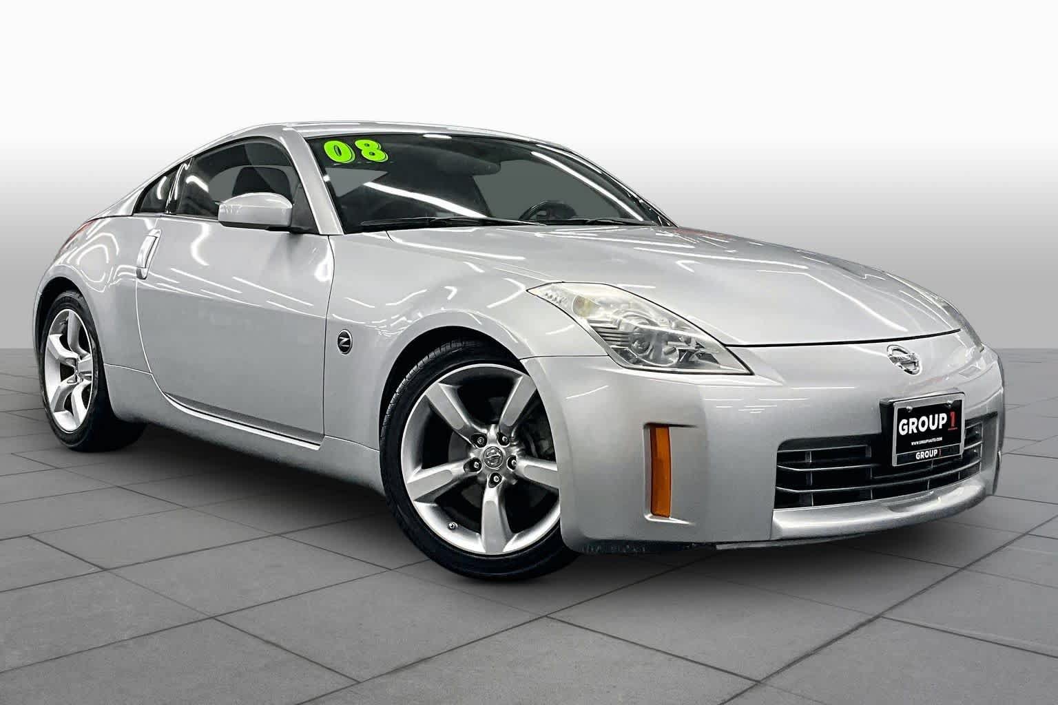 Used 2008 Nissan 350Z Enthusiast w/ Cargo Convenience Pkg RWD image 2