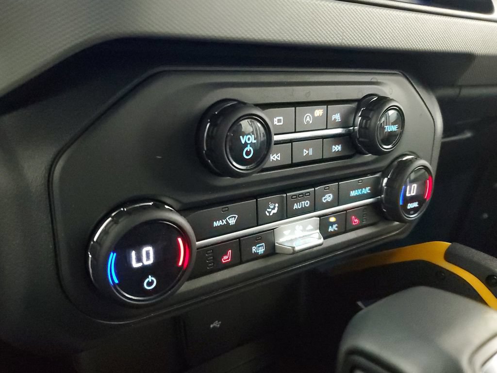 Used 2023 Ford Bronco Badlands AWD/4WD image 28