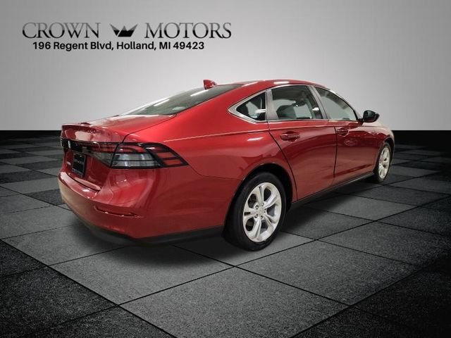 Certified 2023 Honda Accord LX image 3