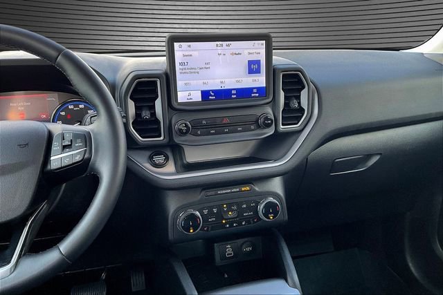 Used 2024 Ford Bronco Sport Outer Banks w/ Tech Package AWD/4WD image 9