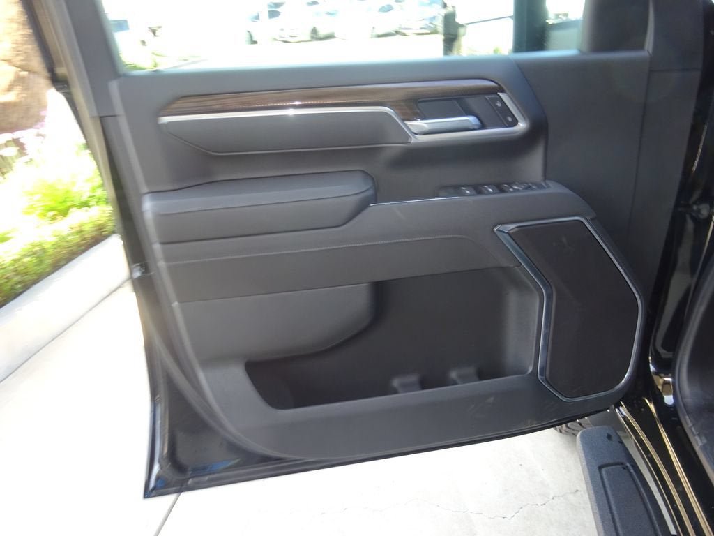 New 2026 Chevrolet Silverado 3500 LT w/ Trail Boss Package AWD/4WD image 24