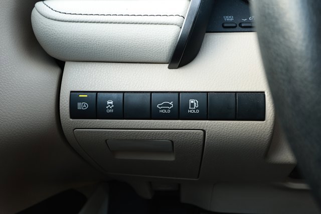 Used 2024 Toyota Camry LE FWD image 15
