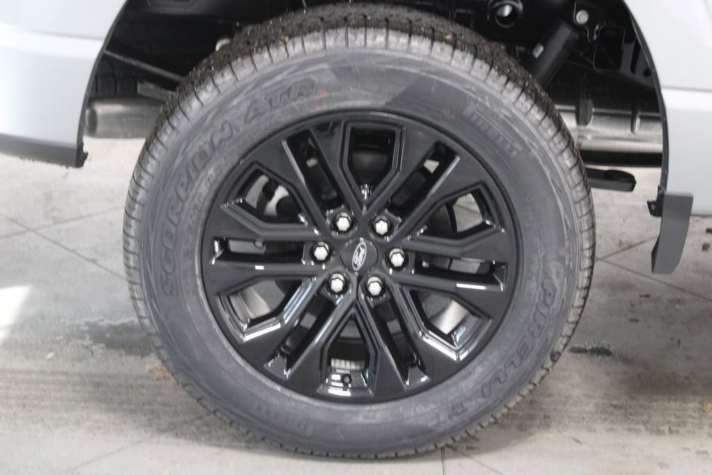 New 2026 Ford F150 XLT w/ Equipment Group 302A MID image 15
