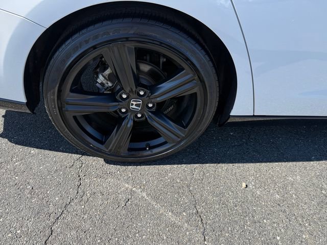 Used 2023 Honda Accord Sport image 14