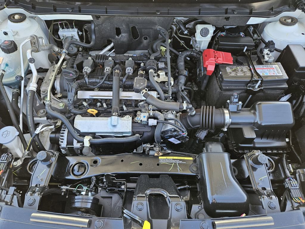 Used 2023 Nissan Kicks SR w/ SR Premium Package FWD image 21