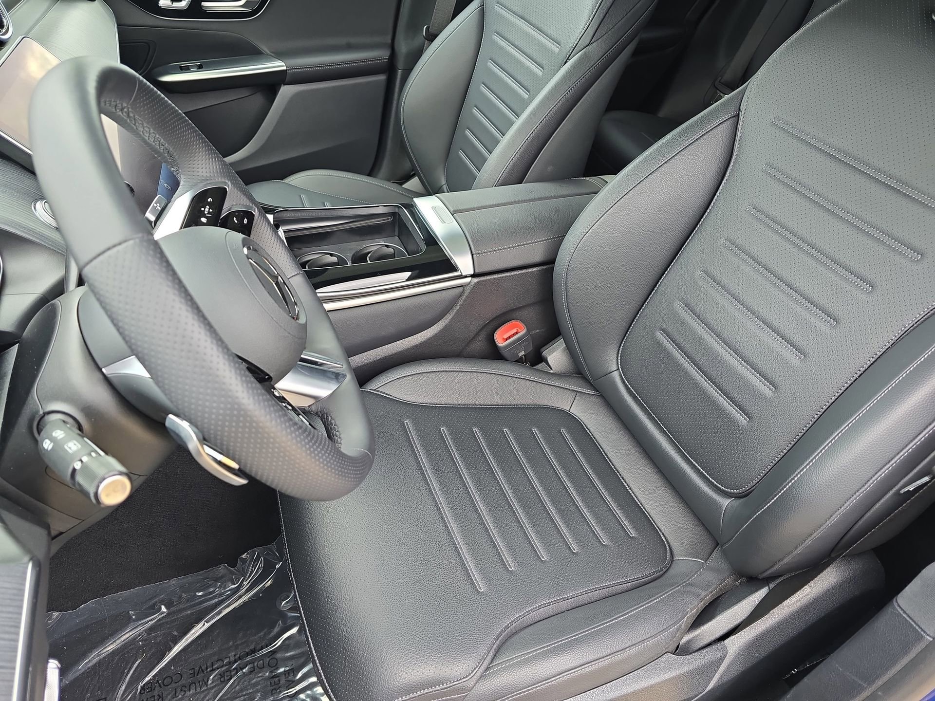 Used 2024 Mercedes-Benz GLC 300 4MATIC w/ AMG Line image 15