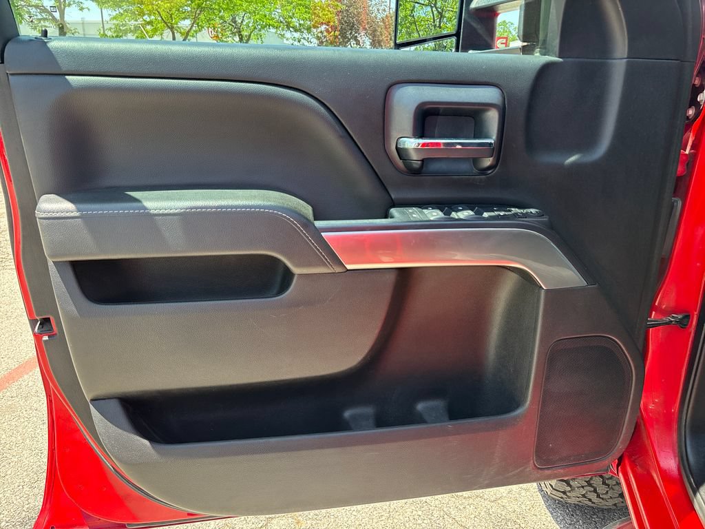 Used 2018 Chevrolet Silverado 2500 LT w/ LT Convenience Package AWD/4WD image 10