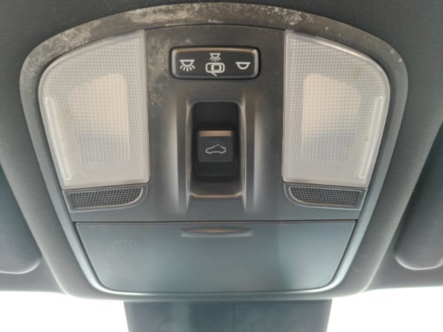 Used 2020 Hyundai Veloster 2.0 Premium FWD image 40