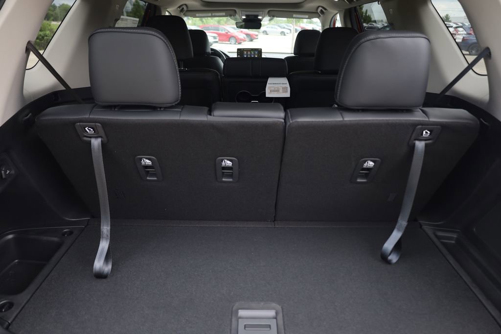 New 2025 Honda Pilot Touring image 36