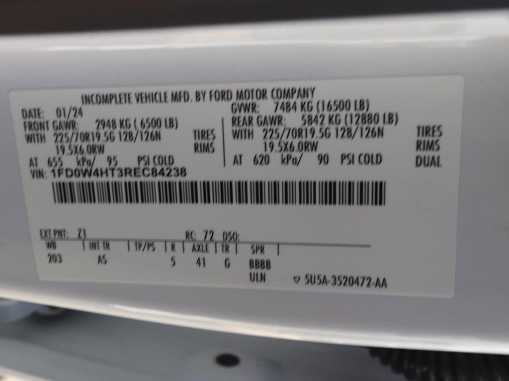 Used 2024 Ford F450 XL image 22