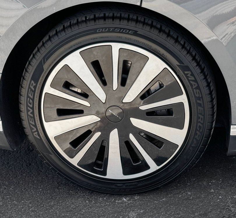 Used 2024 Lucid Air Touring AWD/4WD image 12
