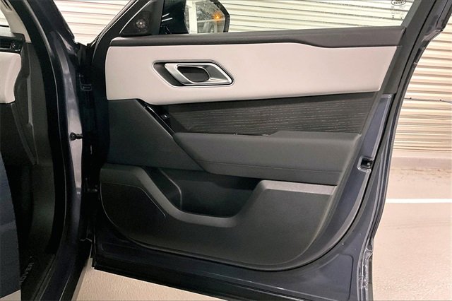Used 2025 Land Rover Range Rover Velar S image 27