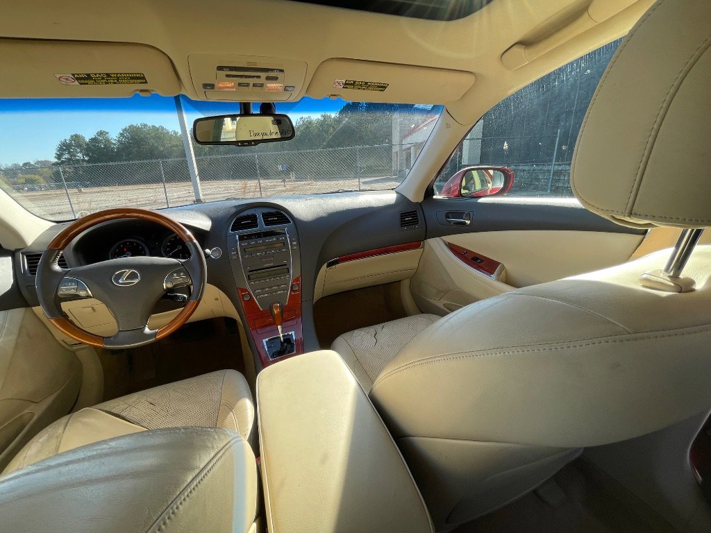 Used 2010 Lexus ES 350 image 28