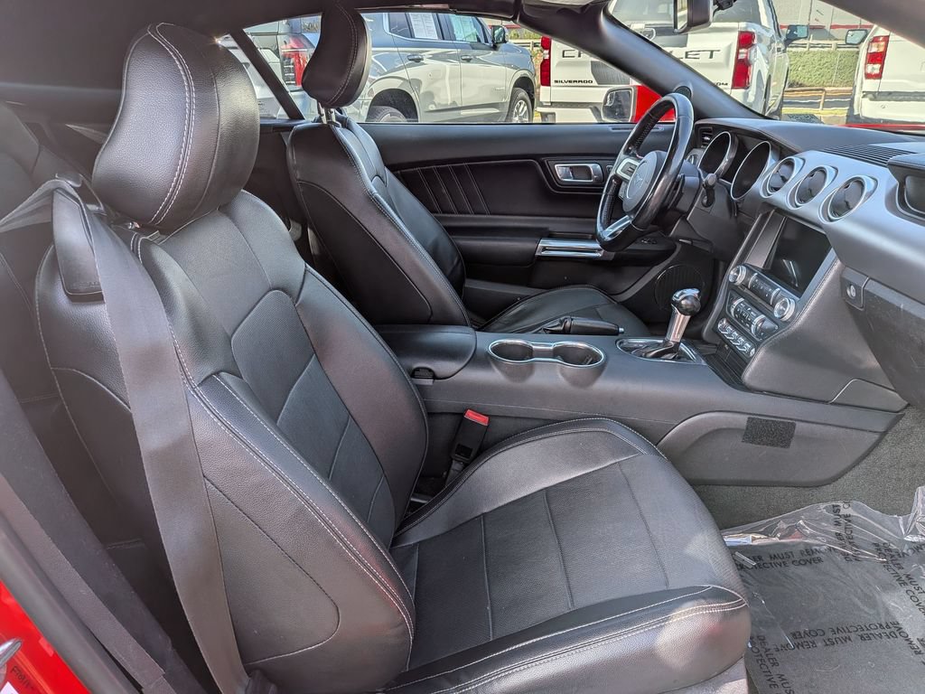 Used 2018 Ford Mustang Premium RWD image 30