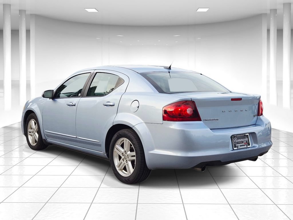 Used 2013 Dodge Avenger SXT FWD image 5