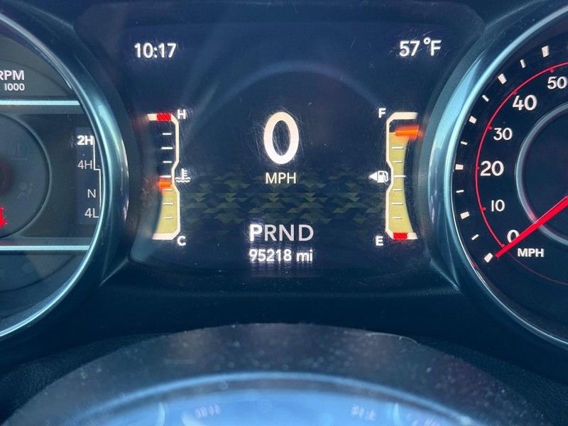 Used 2019 Jeep Wrangler Unlimited Rubicon w/ LED Lighting Group image 20