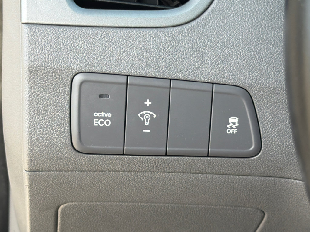 Used 2015 Hyundai Elantra Sport w/ Option Group 04 FWD image 20