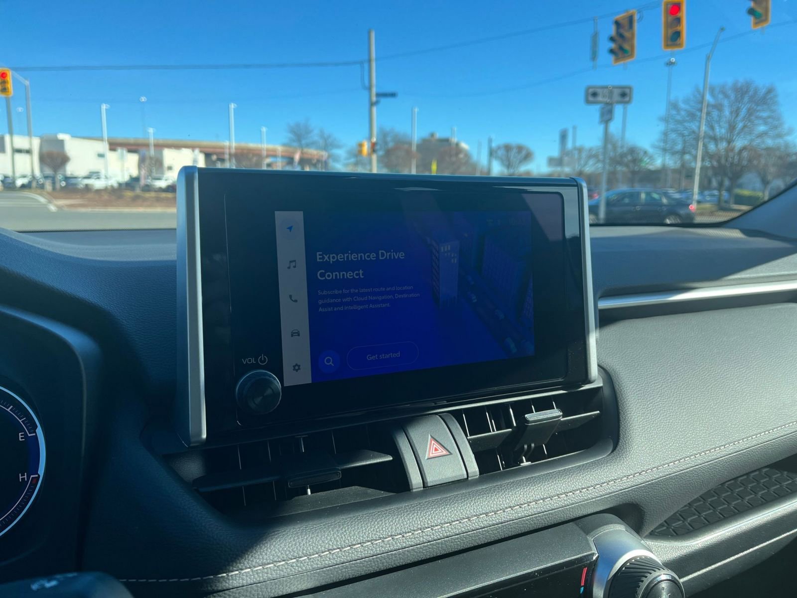 Used 2025 Toyota RAV4 LE image 21