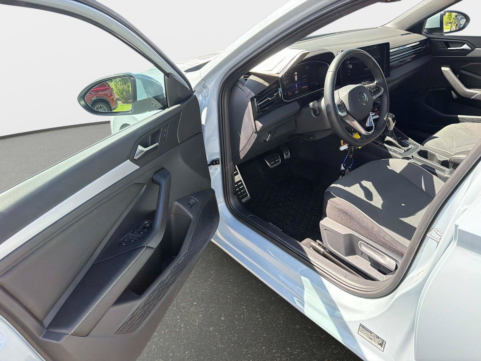 Certified 2026 Volkswagen Jetta Sport FWD image 16