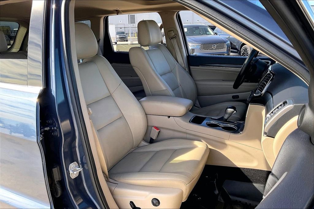 Used 2020 Jeep Grand Cherokee Limited image 10