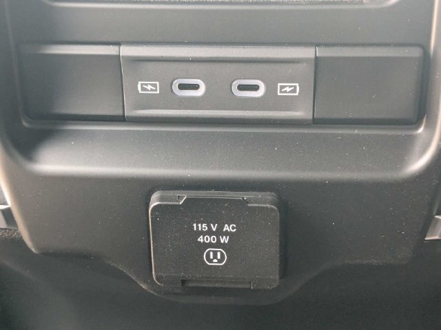 New 2026 RAM 3500 Big Horn AWD/4WD image 15