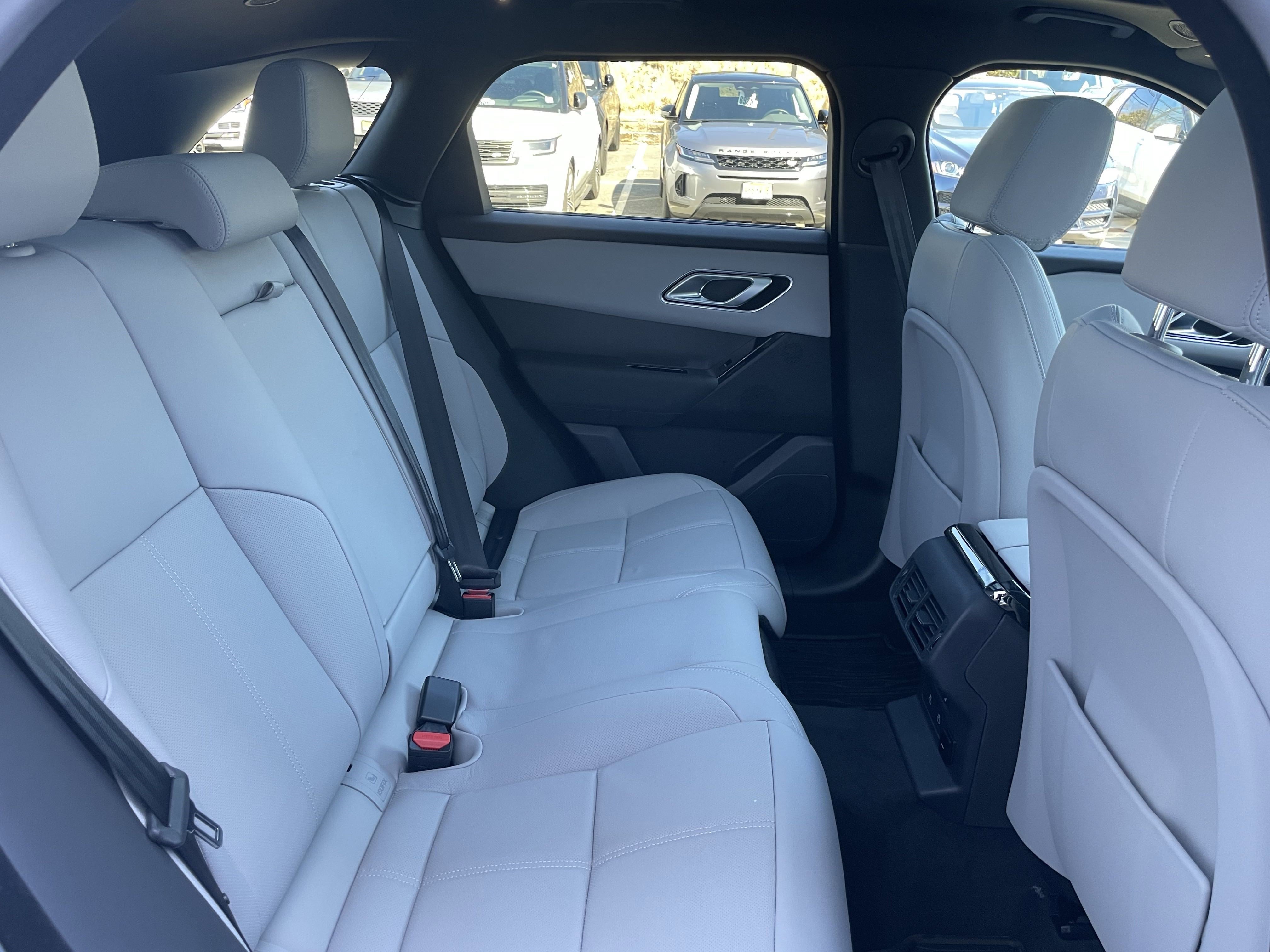 New 2026 Land Rover Range Rover Velar S image 31