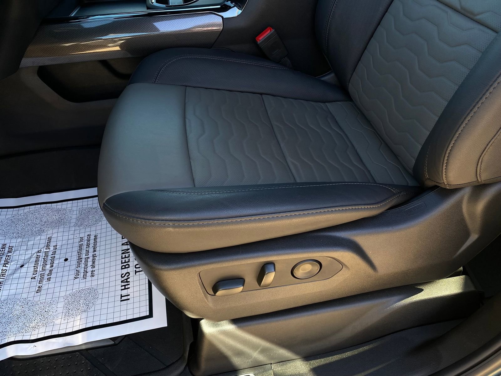 Used 2026 Chevrolet Silverado 2500 ZR2 image 13