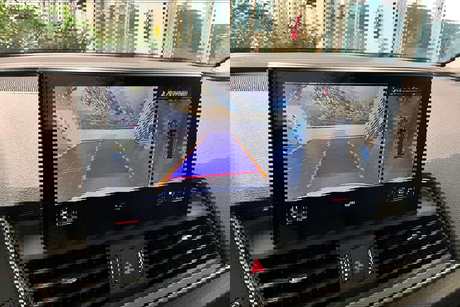 Certified 2025 Audi Q5 e Premium Plus image 28