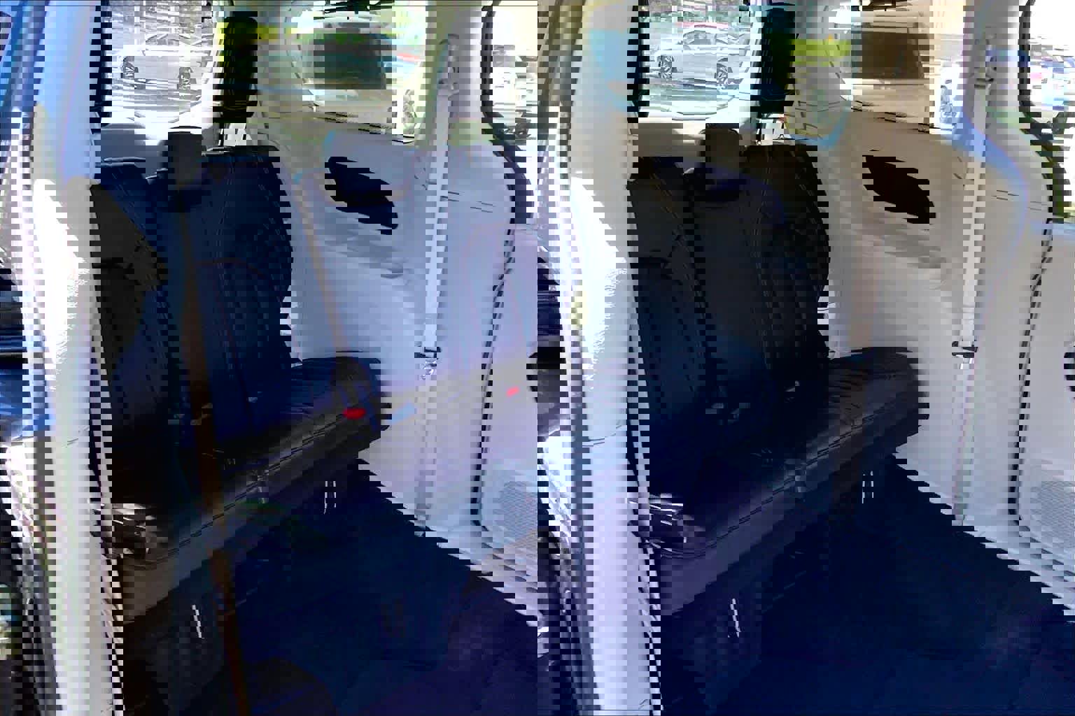 Used 2022 Chrysler Pacifica Touring-L image 20