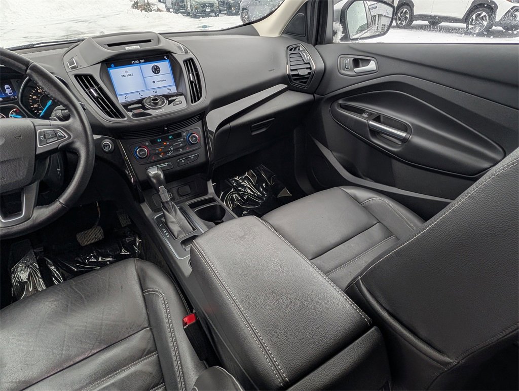 Used 2017 Ford Escape Titanium image 14