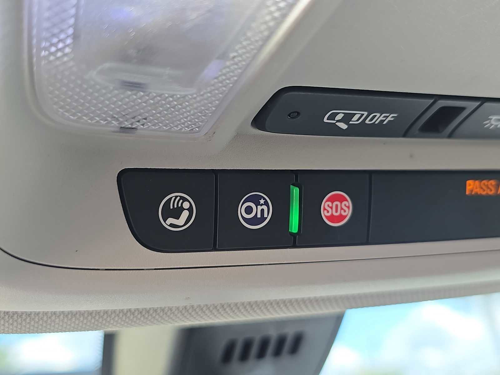 Used 2018 Chevrolet Traverse LT image 24