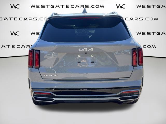 Certified 2023 Kia Sorento SX FWD image 8