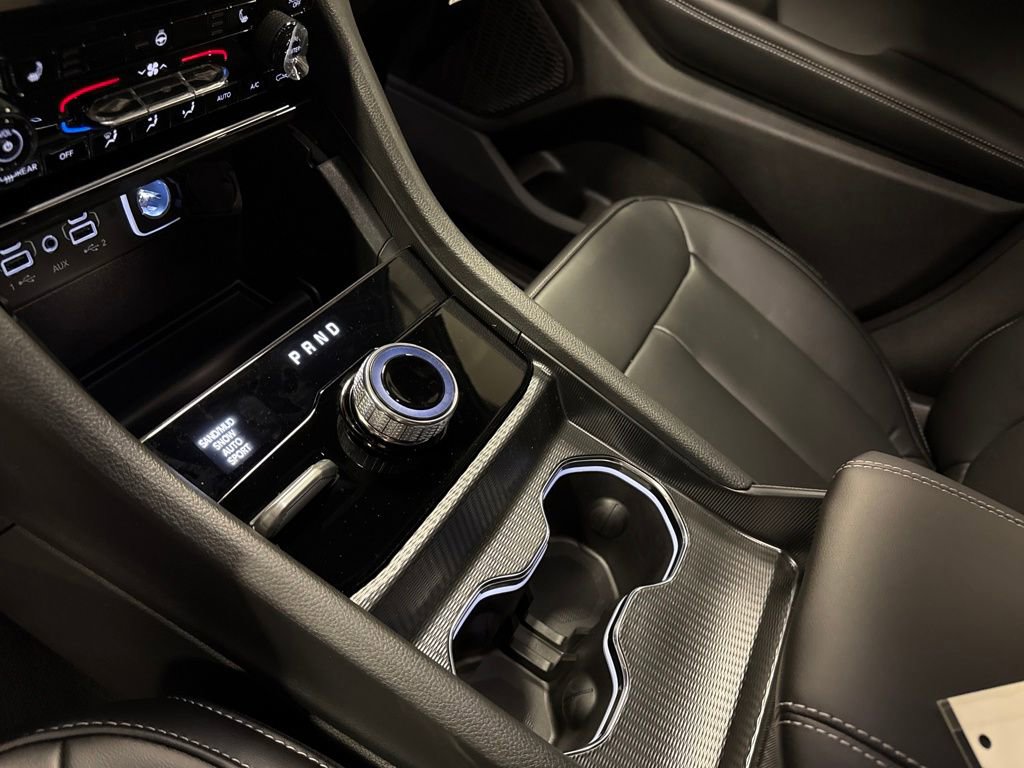 New 2025 Jeep Grand Cherokee Limited image 23