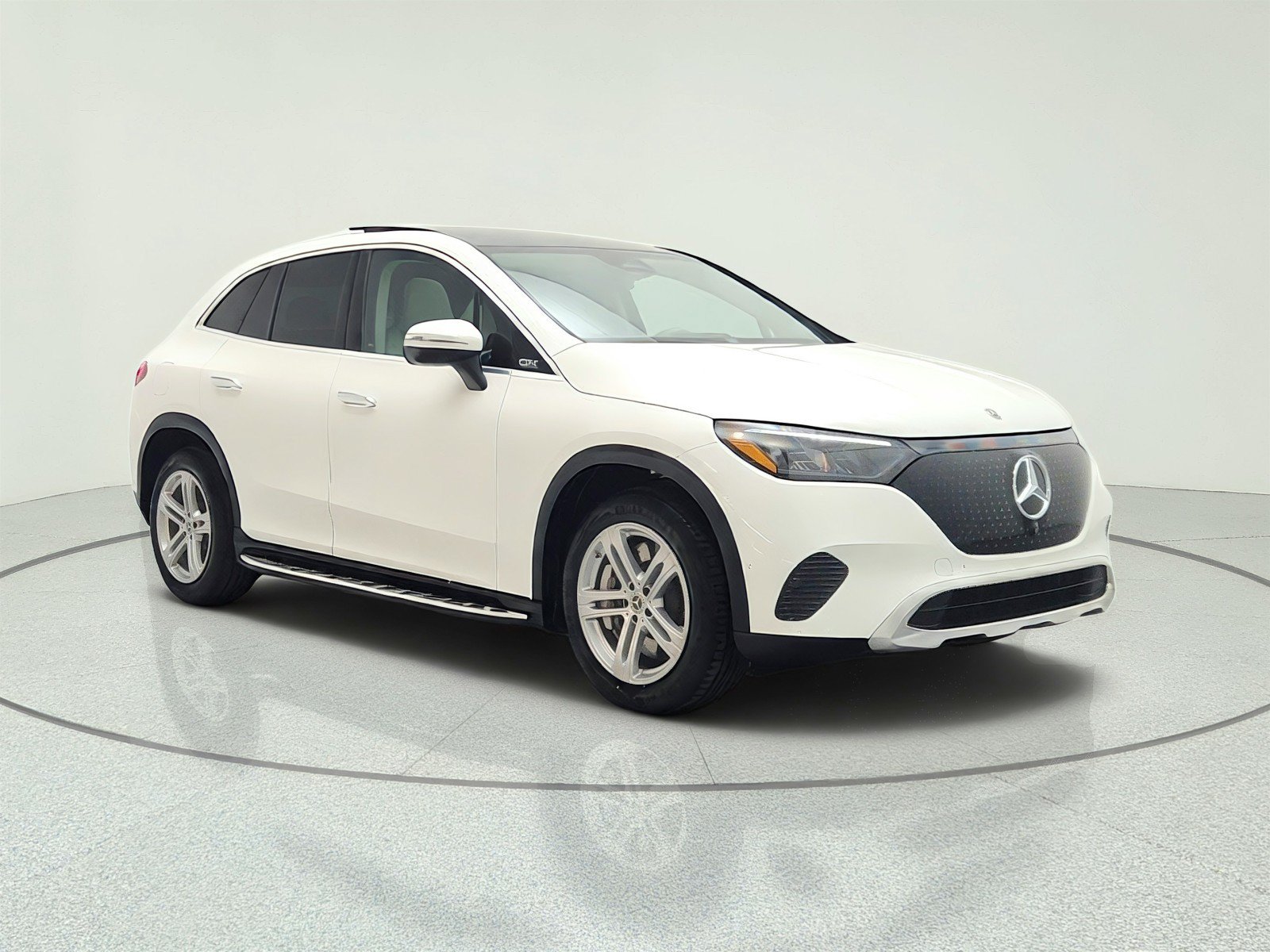 Certified 2023 Mercedes-Benz EQE 350+ SUV image 3