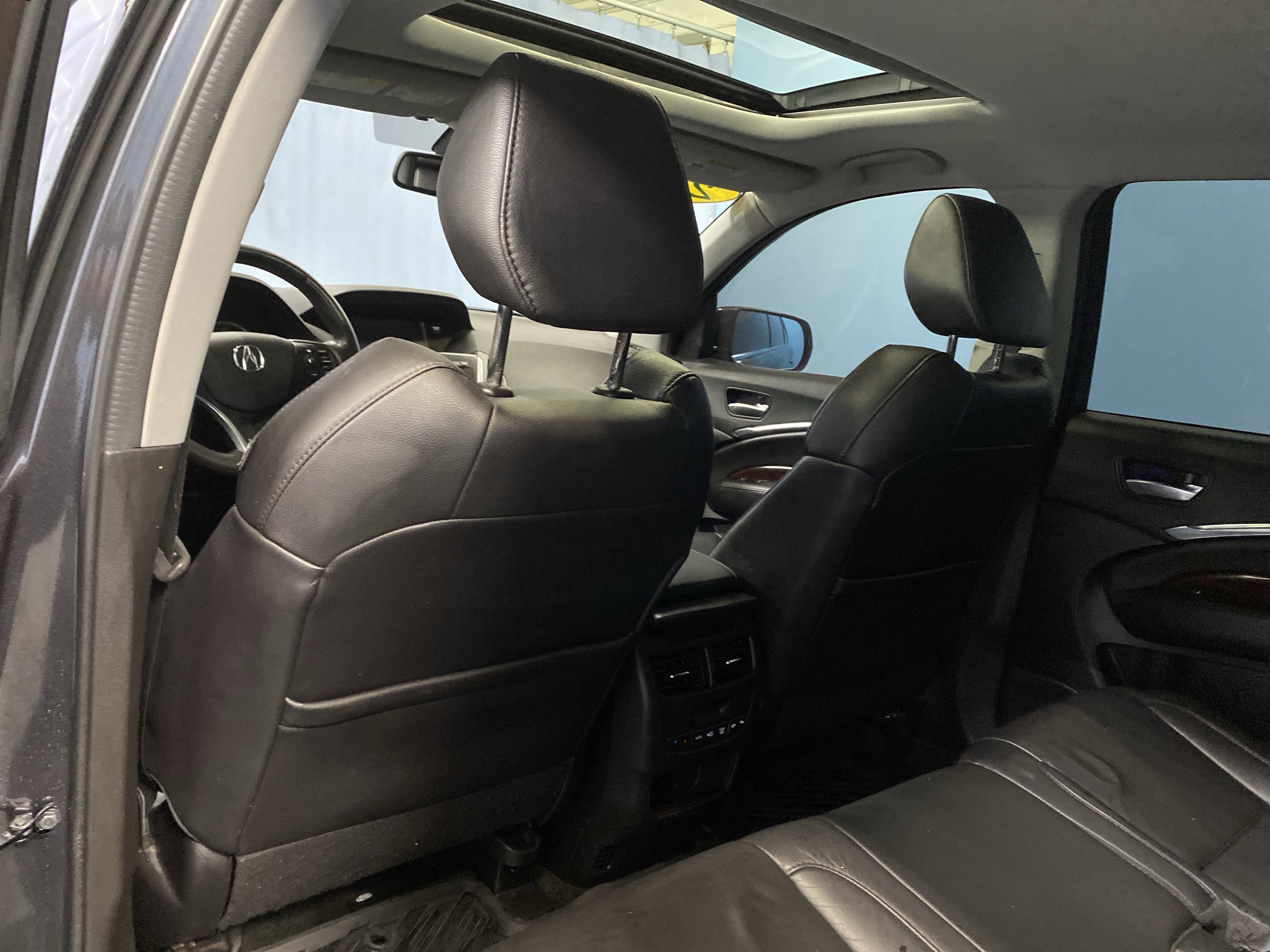 Used 2015 Acura MDX SH-AWD w/ Technology Package image 24
