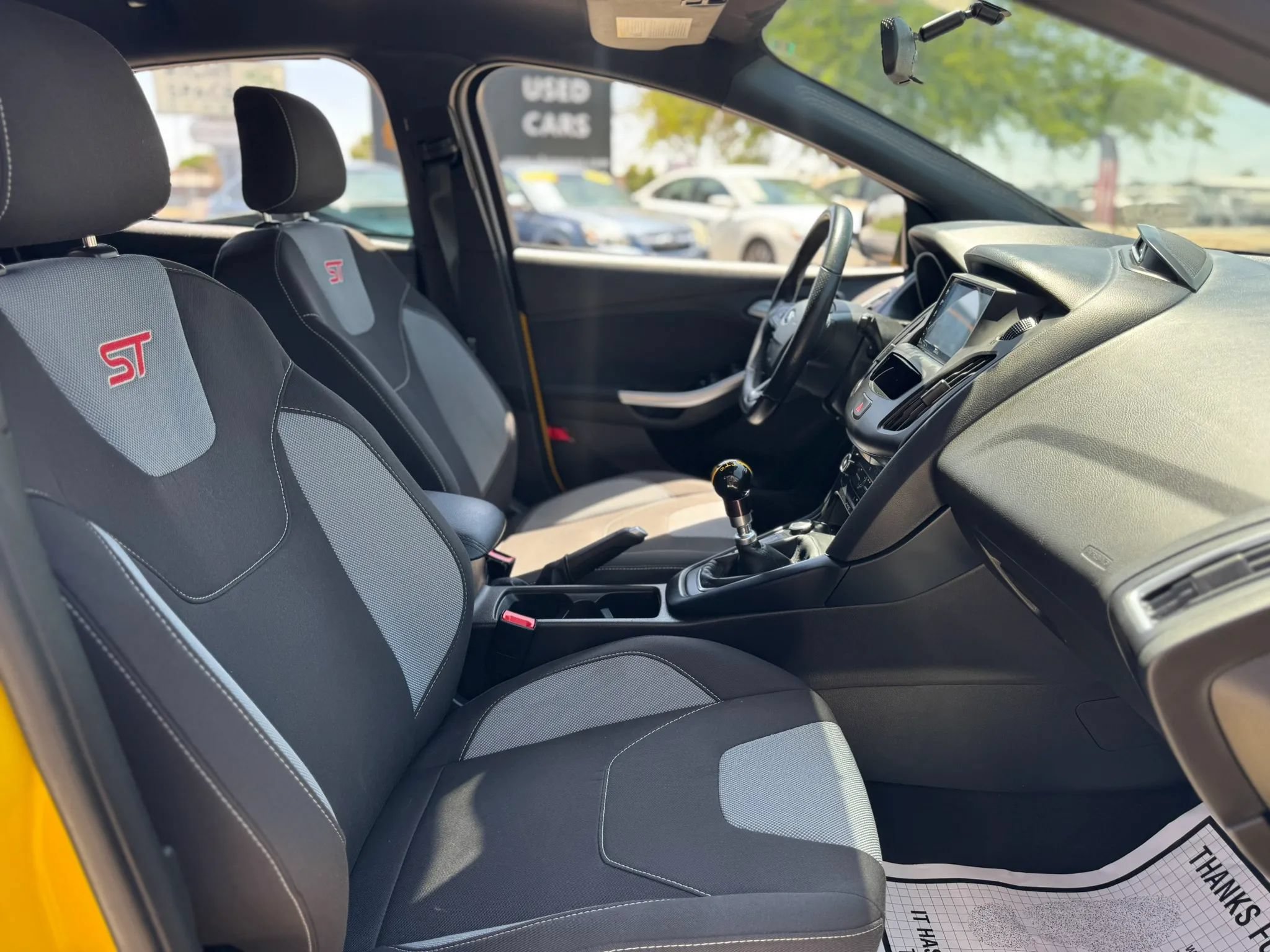 Used 2017 Ford Focus ST FWD image 36