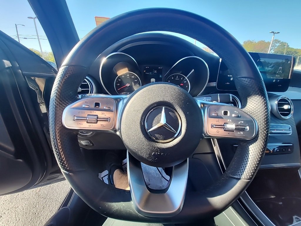 Used 2022 Mercedes-Benz GLC 300 image 23