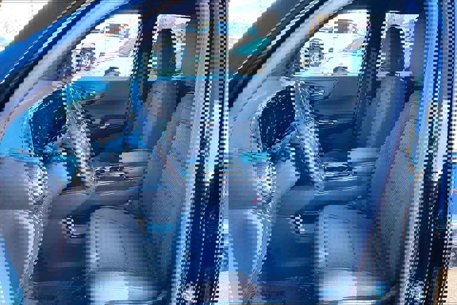 Certified 2025 Chevrolet Equinox LT image 9