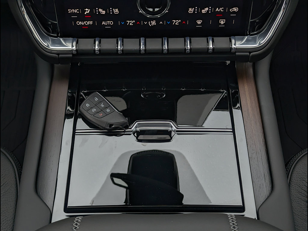 New 2026 GMC Yukon XL Denali AWD/4WD image 28