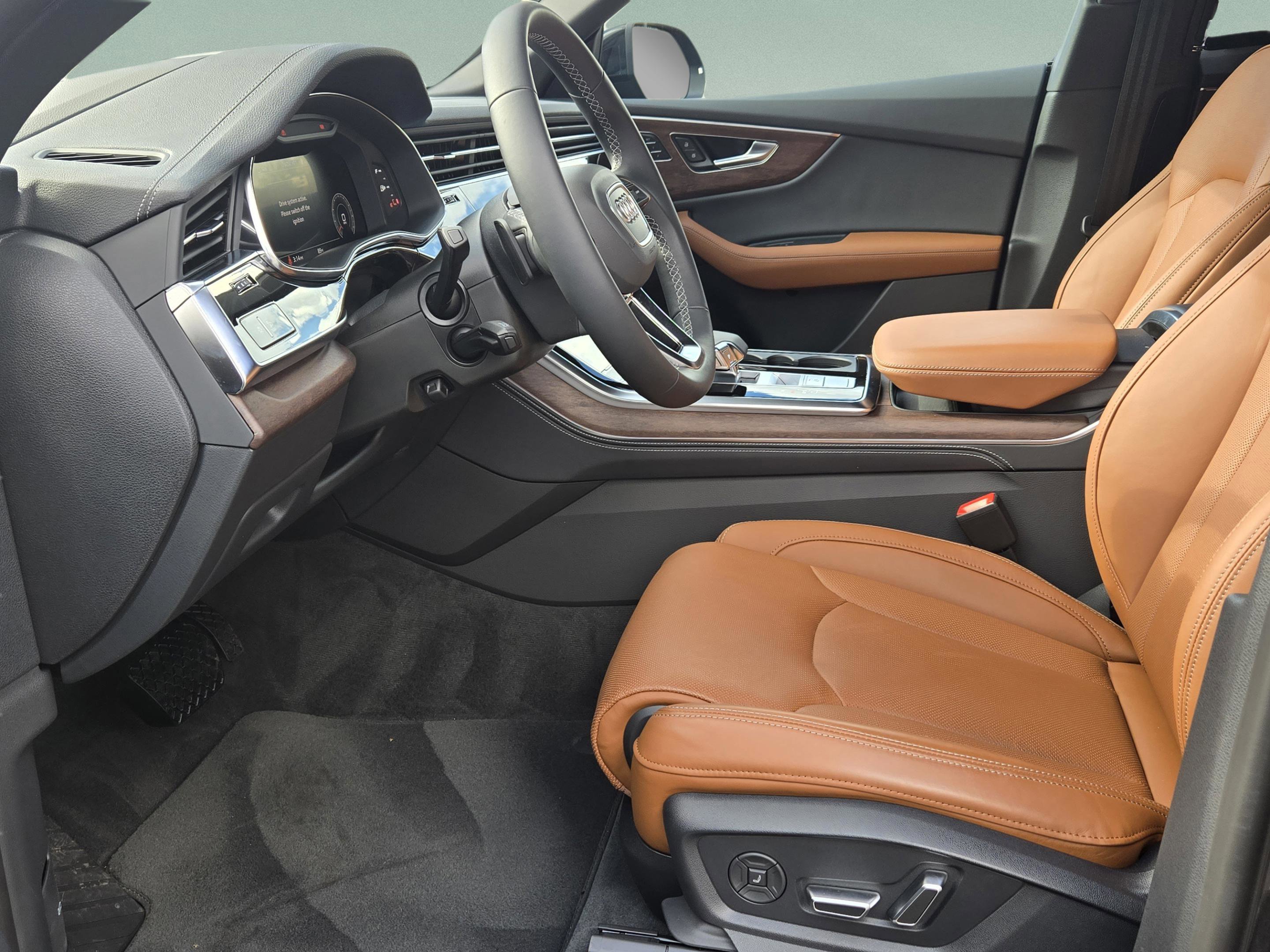 Used 2026 Audi Q8 Prestige w/ Prestige Package image 13